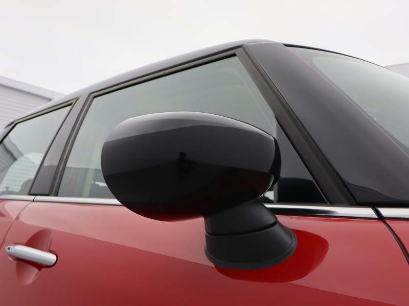 2024 (73) MINI HATCHBACK 1.5 Cooper Classic Premium 5dr Auto 5712995