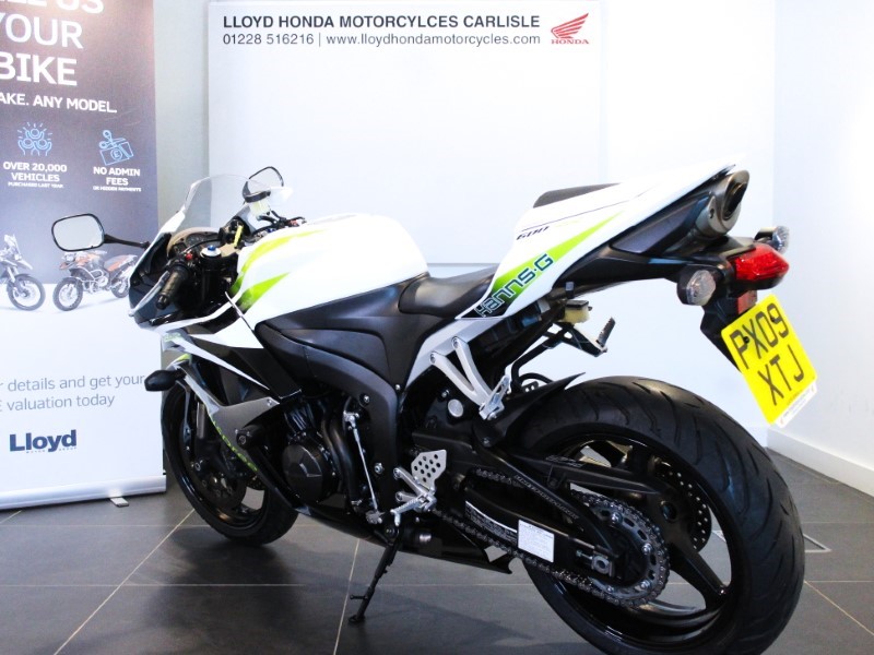 2009 (09) HONDA CBR600RR Hanspree 3607728