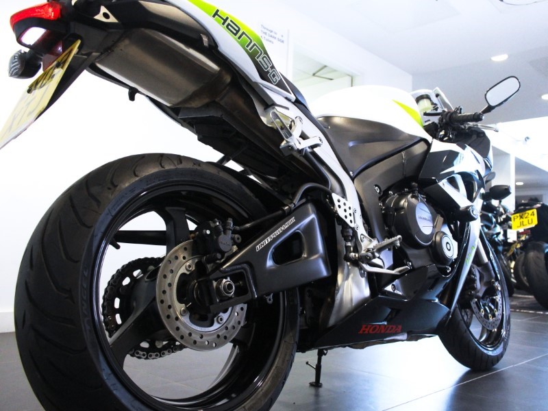 2009 (09) HONDA CBR600RR Hanspree 3607742