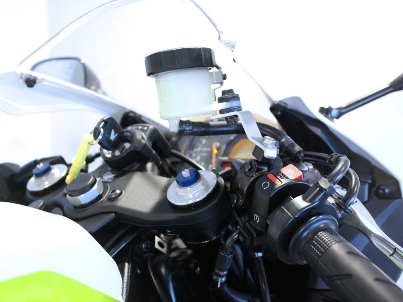 2009 (09) HONDA CBR600RR Hanspree 3607737