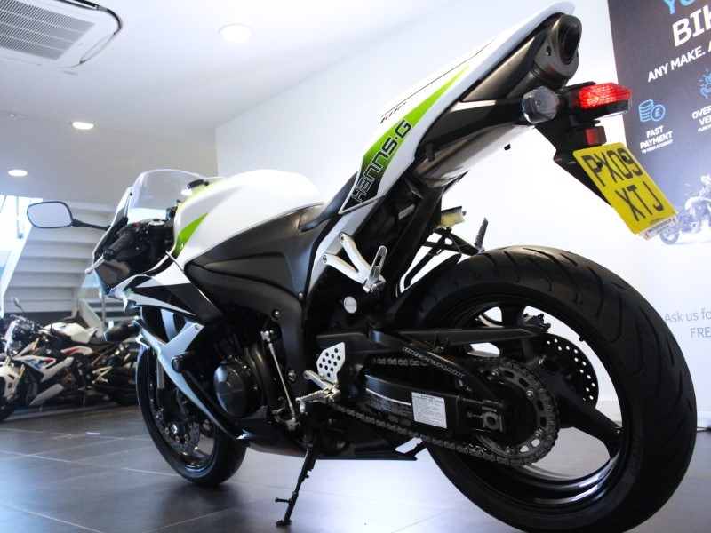 2009 (09) HONDA CBR600RR Hanspree 3607740