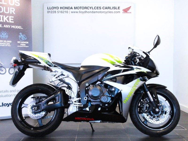 2009 (09) HONDA CBR600RR Hanspree 3607731