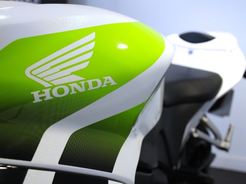 2009 (09) HONDA CBR600RR Hanspree 3607747