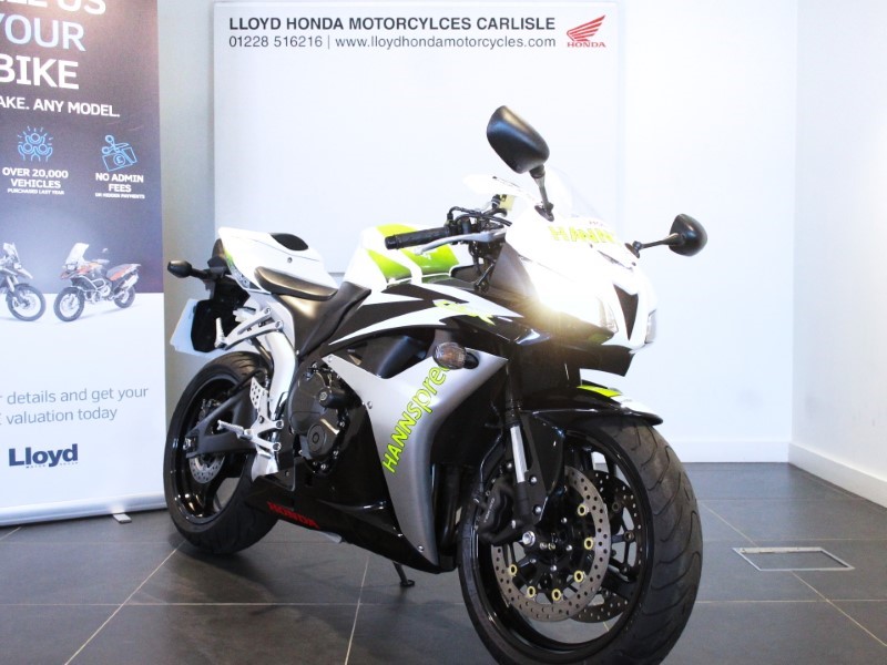 2009 (09) HONDA CBR600RR Hanspree 3607723