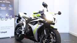 2009 (09) HONDA CBR600RR Hanspree 3607723