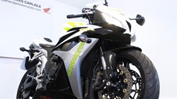 2009 (09) HONDA CBR600RR Hanspree 3607746