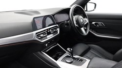 2020 (70) BMW 3 SERIES 320i M Sport 5dr Step Auto 5749391