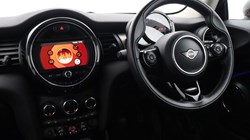 2019 (19) MINI HATCHBACK 1.5 Cooper Exclusive II 3dr 5729703