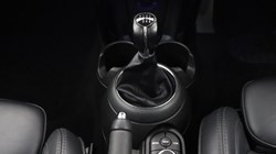 2019 (19) MINI HATCHBACK 1.5 Cooper Exclusive II 3dr 5729702