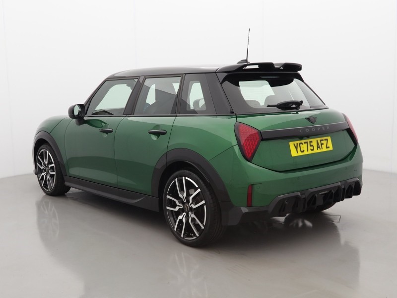 2025 (75) MINI COOPER 1.5 C Sport 5dr Auto 5751584