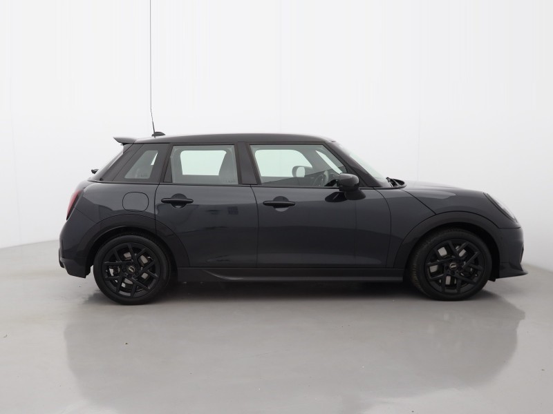 2025 (75) MINI COOPER 1.5 C Sport 5dr Auto 5790712