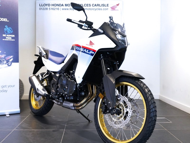 2024 (74) Honda XL750 Transalp 3726109