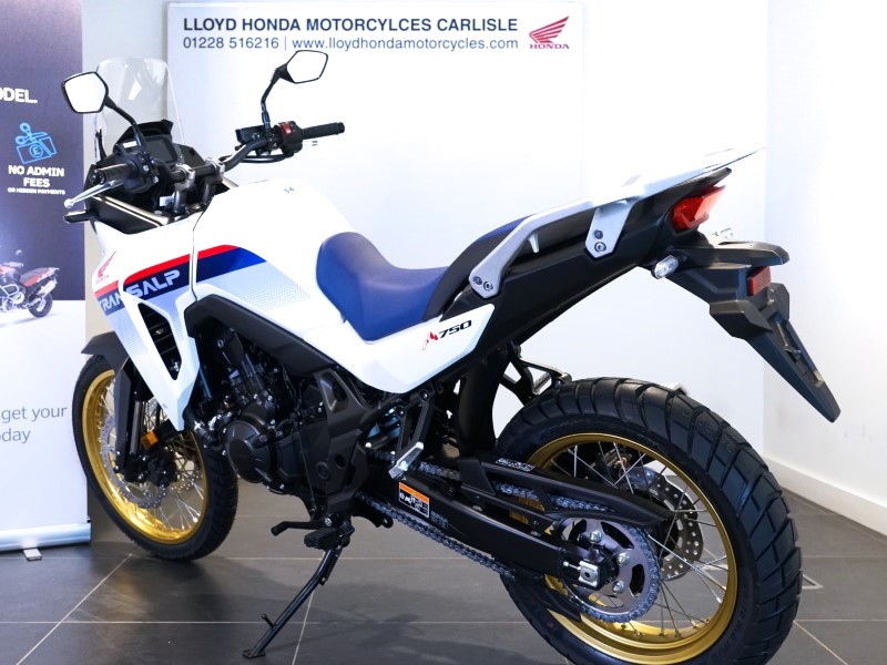 2024 (74) Honda XL750 Transalp 3726113