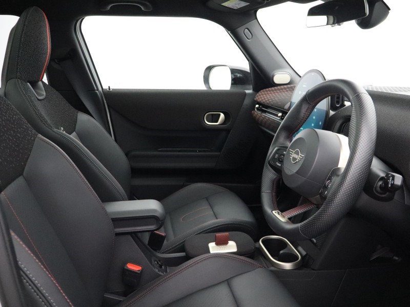 2025 (75) MINI COOPER 2.0 S Sport 5dr Auto 5768358
