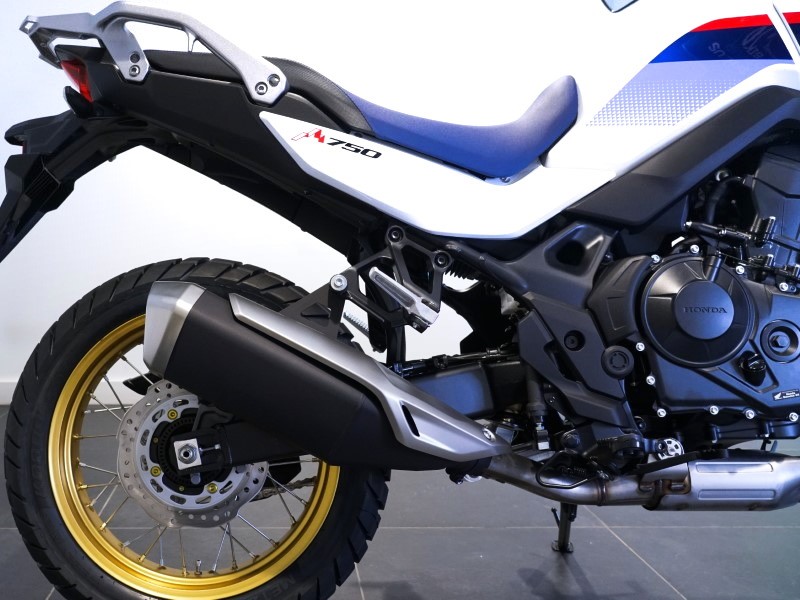 2024 (74) Honda XL750 Transalp 3726128