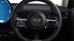 2024 (74) MINI COOPER 1.5 C Classic 3dr Auto 5733102