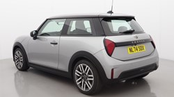 2024 (74) MINI COOPER 1.5 C Classic 3dr Auto 5733075