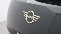 2025 (75) MINI COUNTRYMAN 1.5 C Classic 5dr Auto 5805219