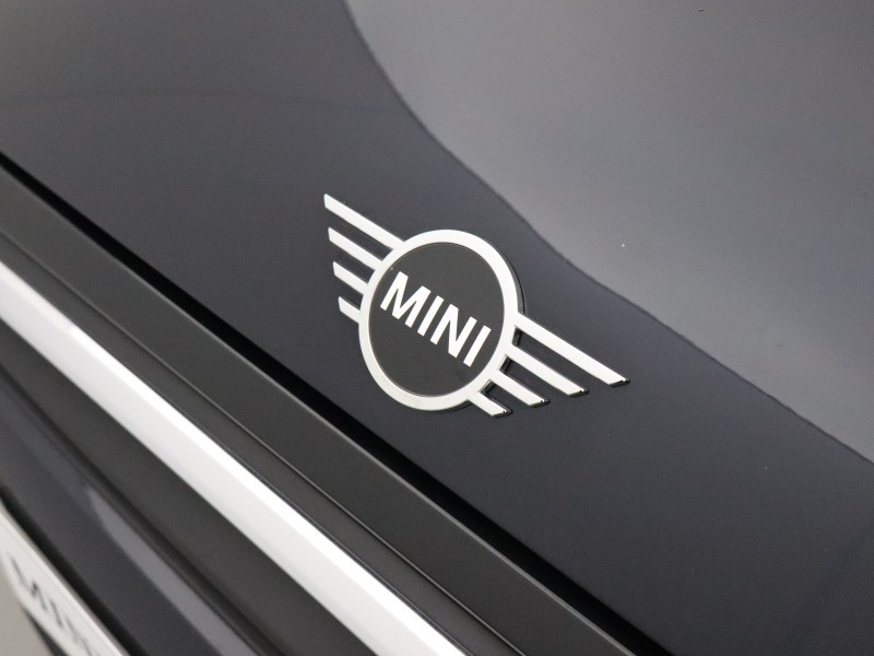 2023 (73) MINI HATCHBACK 1.5 Cooper Exclusive Premium 5dr Auto 5776755