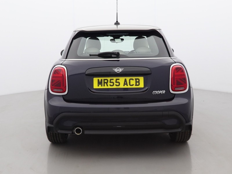 2023 (73) MINI HATCHBACK 1.5 Cooper Exclusive Premium 5dr Auto 5776741