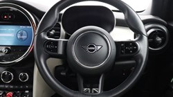 2023 (73) MINI HATCHBACK 1.5 Cooper Exclusive Premium 5dr Auto 5776787