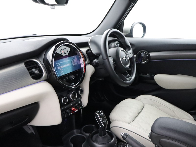 2023 (73) MINI HATCHBACK 1.5 Cooper Exclusive Premium 5dr Auto 5776791