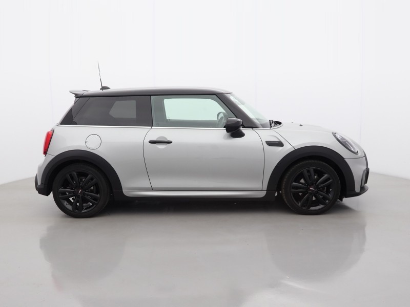 2023 (73) MINI HATCHBACK 1.5 Cooper Sport 3dr Auto 5735438
