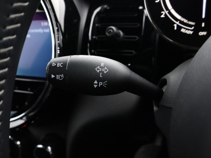 2023 (73) MINI HATCHBACK 1.5 Cooper Sport 3dr Auto 5735482