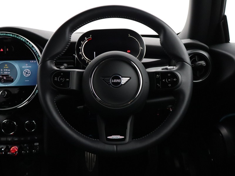 2023 (73) MINI HATCHBACK 1.5 Cooper Sport 3dr Auto 5735463