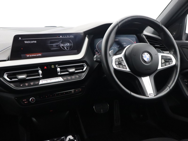 2024 (24) BMW 1 SERIES M135i xDrive 5dr Step Auto 5721937