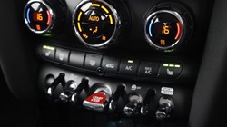 2024 (24) MINI HATCHBACK 1.5 Cooper Classic 3dr Auto 5725550