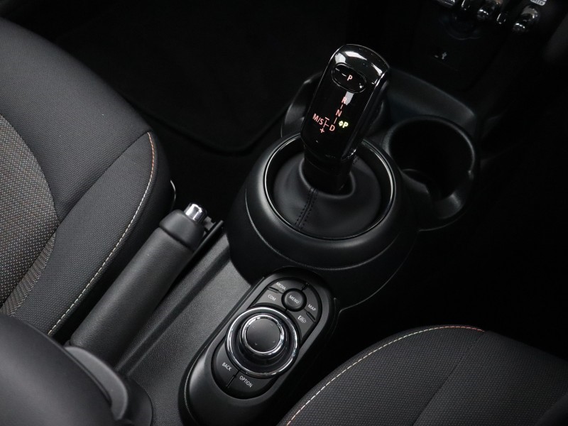 2024 (24) MINI HATCHBACK 1.5 Cooper Classic 3dr Auto 5725540