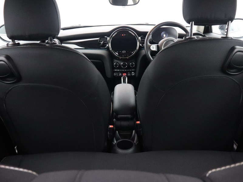 2024 (24) MINI HATCHBACK 1.5 Cooper Classic 3dr Auto 5725557