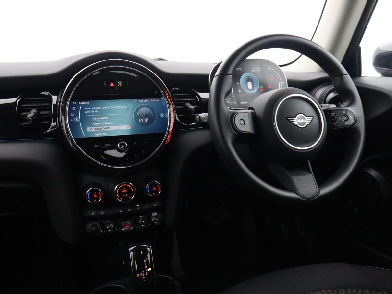 2024 (24) MINI HATCHBACK 1.5 Cooper Classic 3dr Auto 5725527