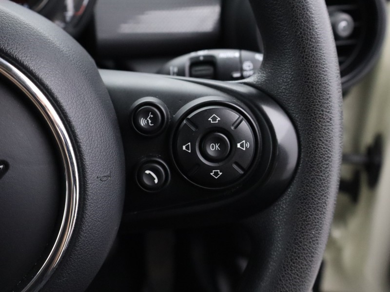 2020 (20) MINI HATCHBACK 1.5 Cooper Classic II 3dr 5740563