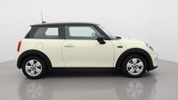2020 (20) MINI HATCHBACK 1.5 Cooper Classic II 3dr 5740480