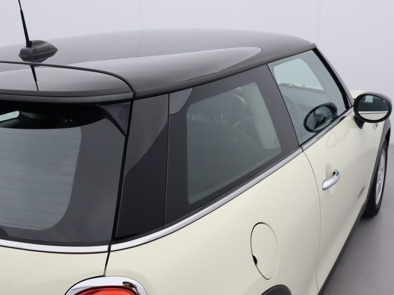 2020 (20) MINI HATCHBACK 1.5 Cooper Classic II 3dr 5740537