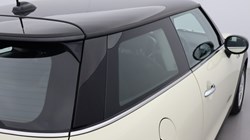 2020 (20) MINI HATCHBACK 1.5 Cooper Classic II 3dr 5740537