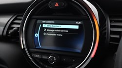2020 (20) MINI HATCHBACK 1.5 Cooper Classic II 3dr 5740569