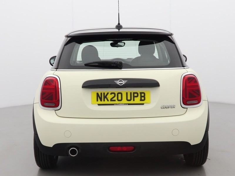2020 (20) MINI HATCHBACK 1.5 Cooper Classic II 3dr 5740478