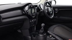 2020 (20) MINI HATCHBACK 1.5 Cooper Classic II 3dr 5740542