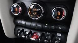 2023 (23) MINI HATCHBACK 1.5 Cooper Exclusive 3dr 5766597