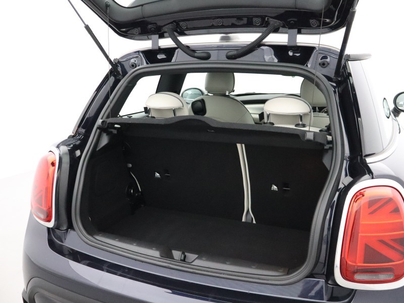 2023 (23) MINI HATCHBACK 1.5 Cooper Exclusive 3dr 5766581
