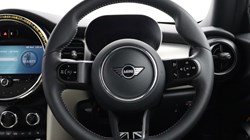 2023 (23) MINI HATCHBACK 1.5 Cooper Exclusive 3dr 5766618