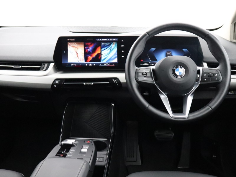 2025 (75) BMW 2 SERIES 220i MHT Sport 5dr DCT 5767347