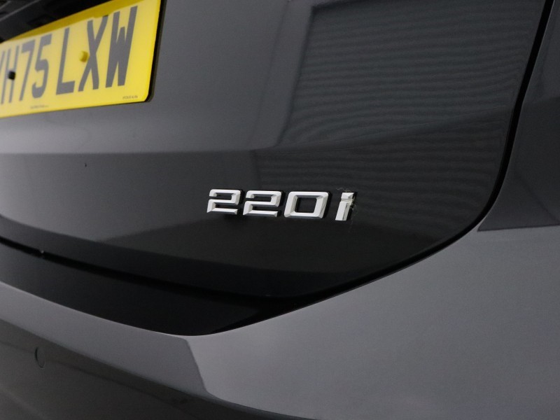 2025 (75) BMW 2 SERIES 220i MHT Sport 5dr DCT 5767308