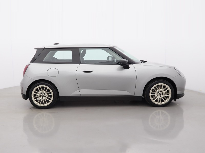 2024 (74) MINI COOPER 160kW SE Classic 54kWh 3dr Auto 5773461