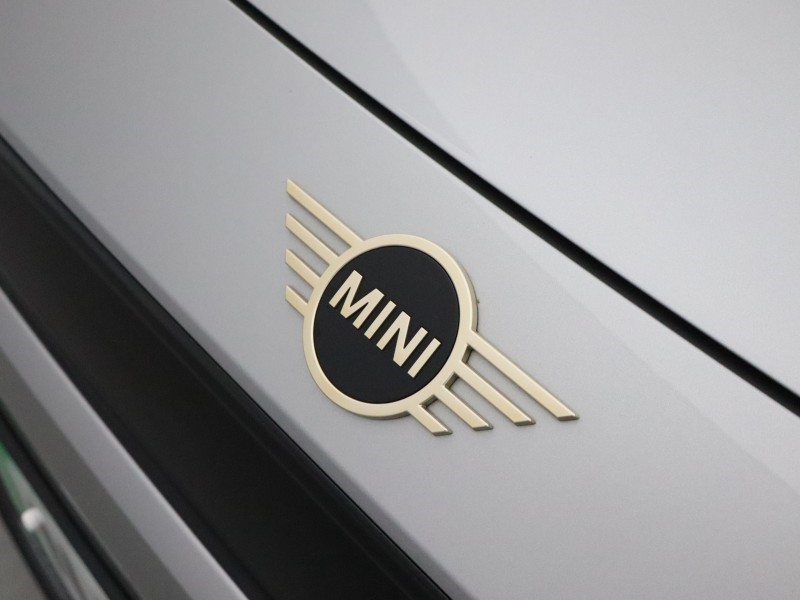 2024 (74) MINI COOPER 160kW SE Classic 54kWh 3dr Auto 5773472