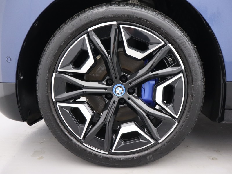 2023 (73) BMW iX 240kW xDrive40 M Sport 76.6kWh 5dr Auto 5964983