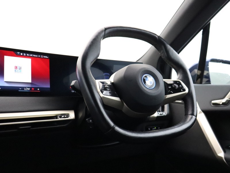 2023 (73) BMW iX 240kW xDrive40 M Sport 76.6kWh 5dr Auto 5968409